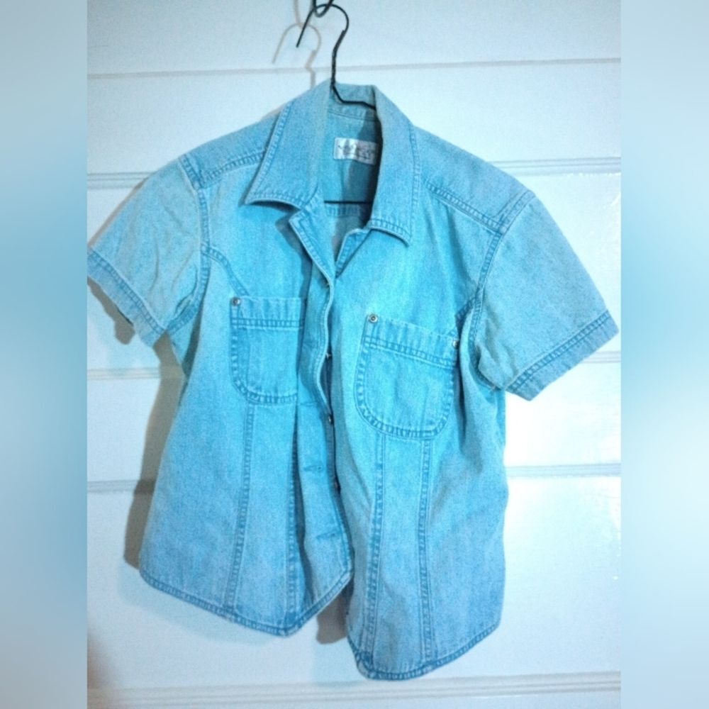Villager sport women small denim shirt